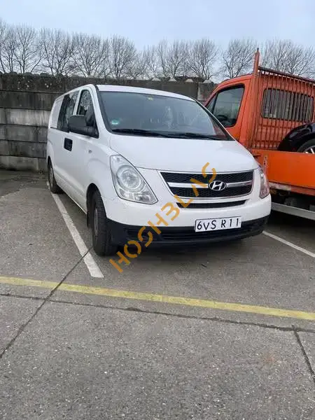Hyundai H1 2012