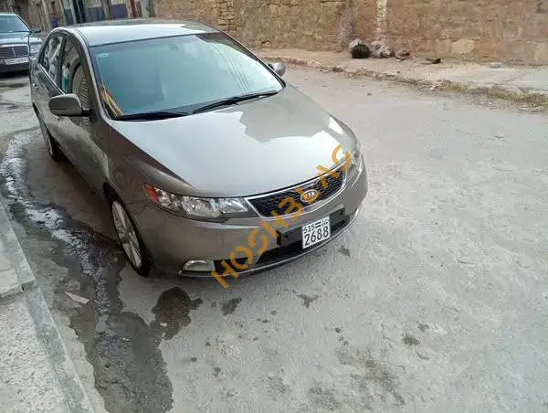 Kia Forte 2011 Full
