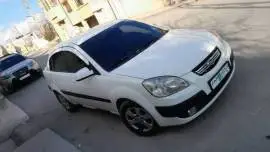 كيا ريو 2007