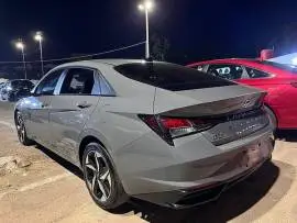 Hyundai Elantra 2023