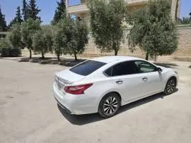 Nissan Altima 2017