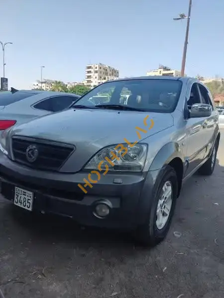 كيا سورينتو 2004