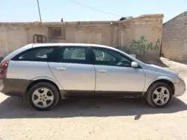 Nissan Almera 2000