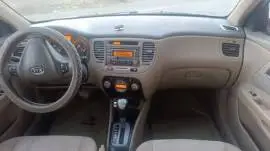 كيا ريو 2007