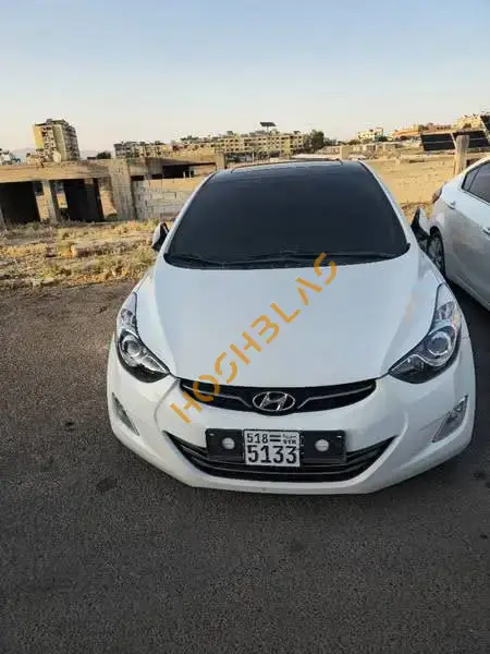 Hyundai Elantra 2011
