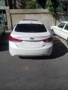 هيونداي افانتي 2012 للبيع