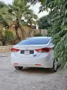 Hyundai Elantra 2012