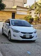 Hyundai Elantra 2012