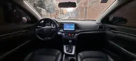 Hyundai Elantra (Avante) 2017 for sale