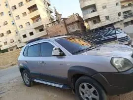 توسان 2005 للبيع