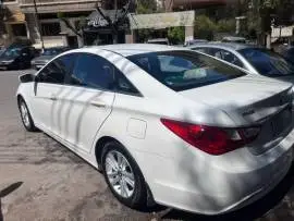 سوناتا 2012 للبيع