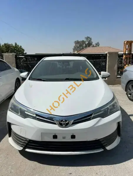 تويوتا كارولا 2017 للبيع