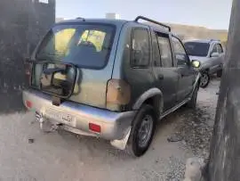 جيب كيا سبورتاج 2000
