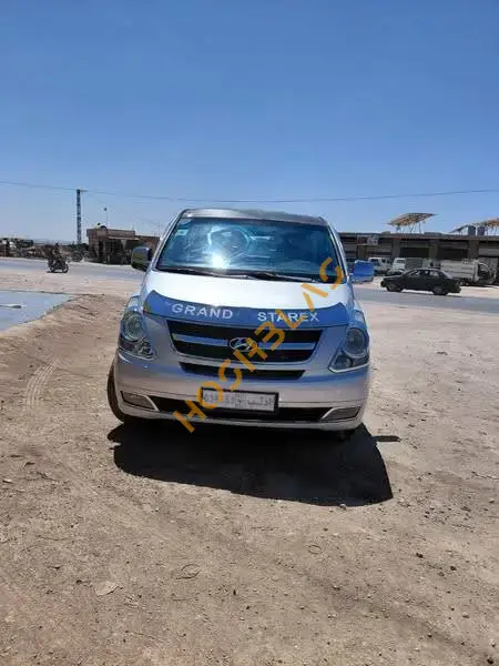 Hyundai H1 2010