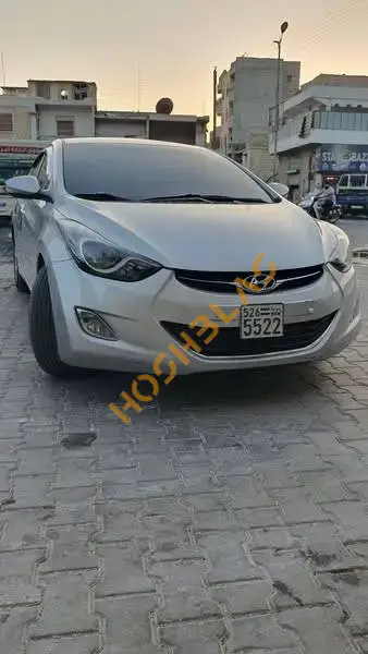 Hyundai Avante 2011