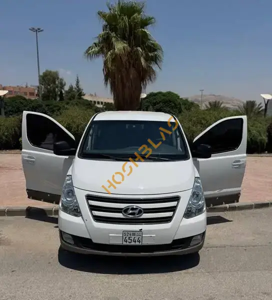 Hyundai Grand H1 2017 for sale