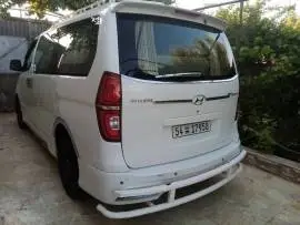 هيونداي ستاريكس 2011, دمشق, RF25525722