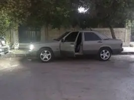 مرسيدس 190 موديل 1992, دمشق, RF11091578
