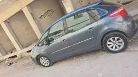 Citroen 2009, Homs, RF13516099
