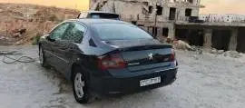 بيجو 407 2010, RF21224681