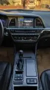 هيونداي ازيرا 2016, RF75183517