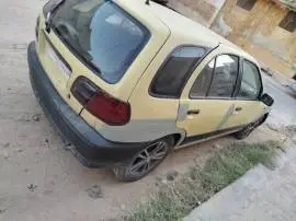 نيسان الميرا 2005, إدلب, RF55440606