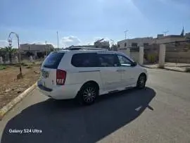 Kia Carnival 2011, Hama, RF94382654