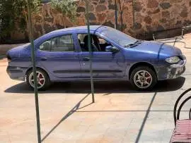 Renault Megane, Damascus, RF86303424