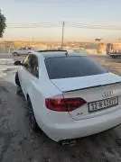 اودي A4 2010, RF18185424