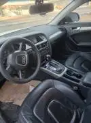 اودي A4 2010, RF18185424