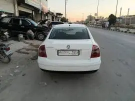 فوكس باسات 2002, دمشق, RF21277340