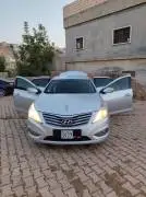 هيونداي أزيرا 2011, درعا, RF17887310