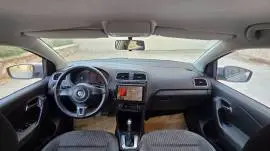 فوكس فاجن بولو 2013, RF83764753