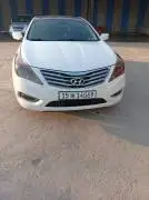 هيونداي ازيرا 2012, RF10638899