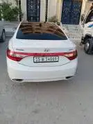 هيونداي ازيرا 2012, RF10638899