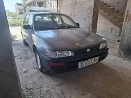 تويوتا كورولا 1993, دمشق, RF16938183