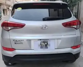 جيب توسان 2016, حمص, RF21397077