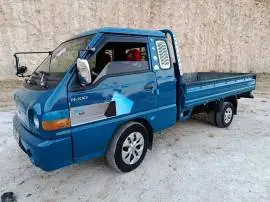 هونداي موديل 2001, إدلب, RF20357288