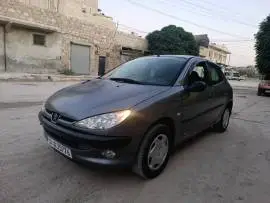 بيجو 206 2004, حلب, RF41216267