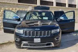 جيب شيروكي 2014, حلب, RF16625700