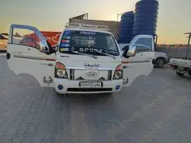 سيارة بورتر 2006, RF64035884