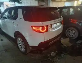 لاند روفر ديسكوفري 2016, RF16930820