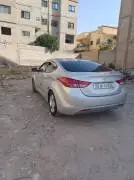 سيارة افانتي 2012, دمشق, RF48924425