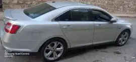 فورد طورس 2012, حلب, RF11188305