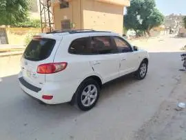 هيونداي 2008, إدلب, RF14485674