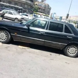 مارسيدس تمساحة 280 سنة 1990, دمشق, RF37277834
