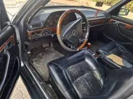 Mercedes 320 Model 1980, RF18687942