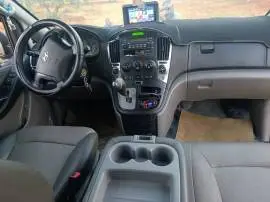 هيونداي اتش 1 موديل 2010, RF58590264