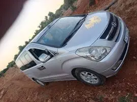 هيونداي اتش 1 موديل 2010, RF58590264