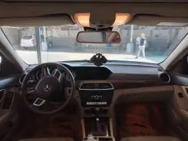 مرسيدس C200 2013, دمشق, RF16557385